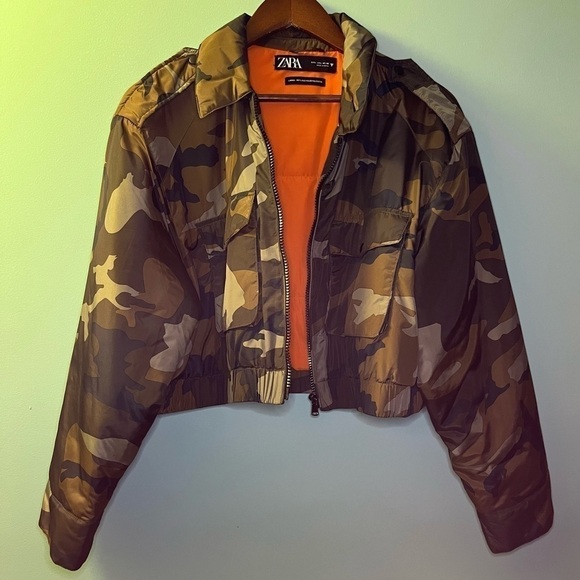 Zara Jackets & Blazers - NWOT Ladies camouflage jacket
